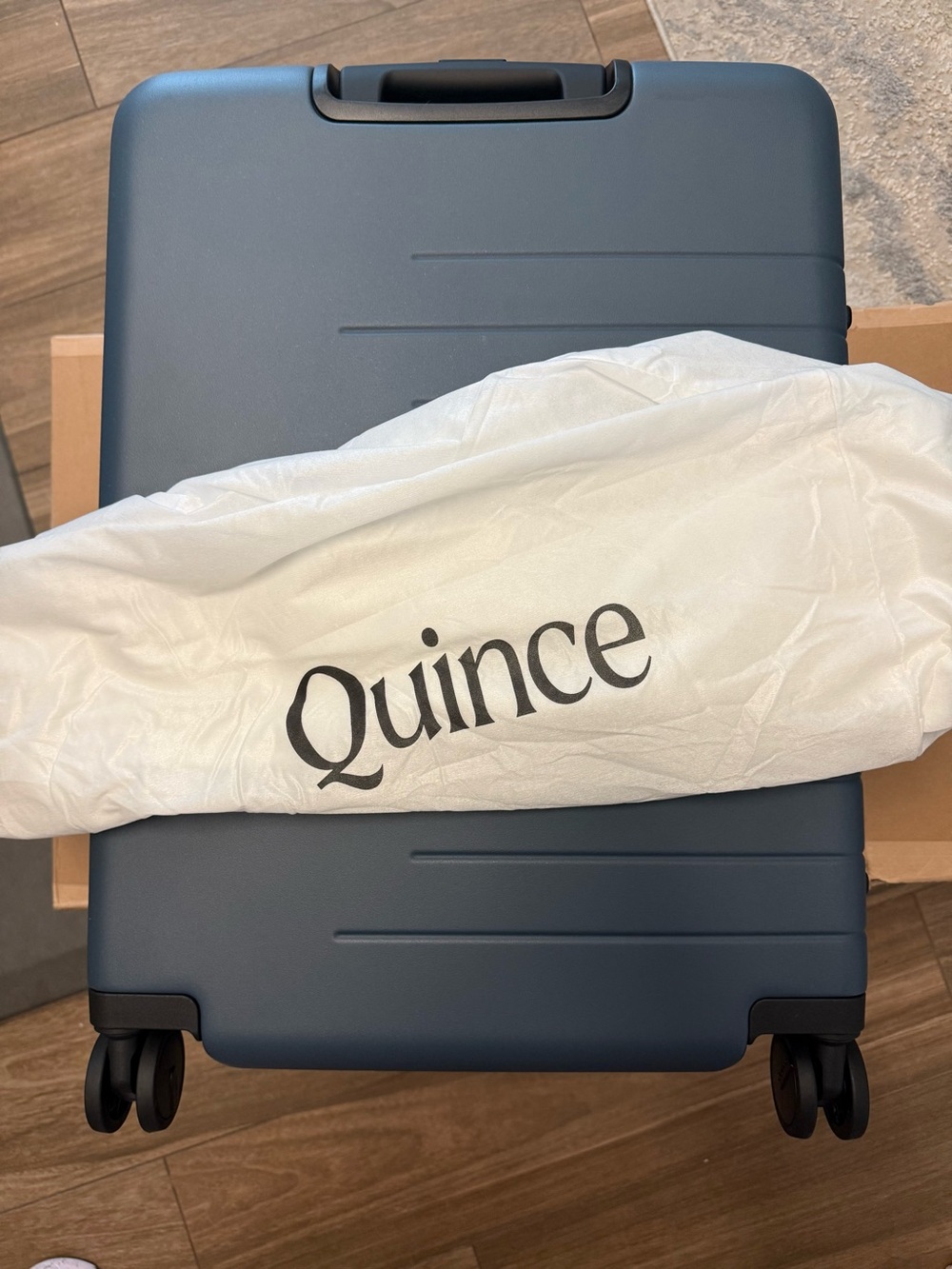 Luggage / Travel Suitcase
